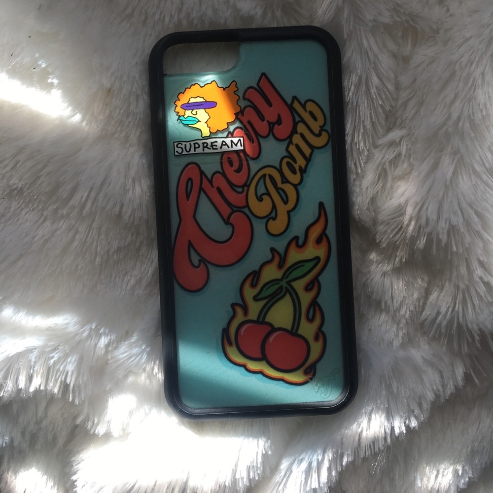 I phone case🍒 - Picture 1 of 4